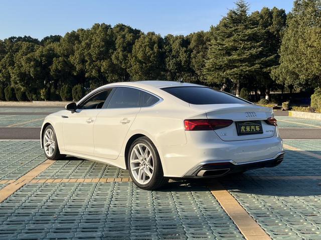 Audi A5 2023 Sportback 40 TFSI Stylish Dynamic – фото 7
