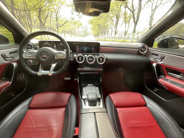 Mercedes-AMG A-Class 2020 AMG A 35 L 4MATIC – фото 5