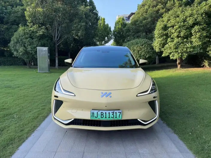 IM LS7 2023 Model Lux Rear Drive Edition
