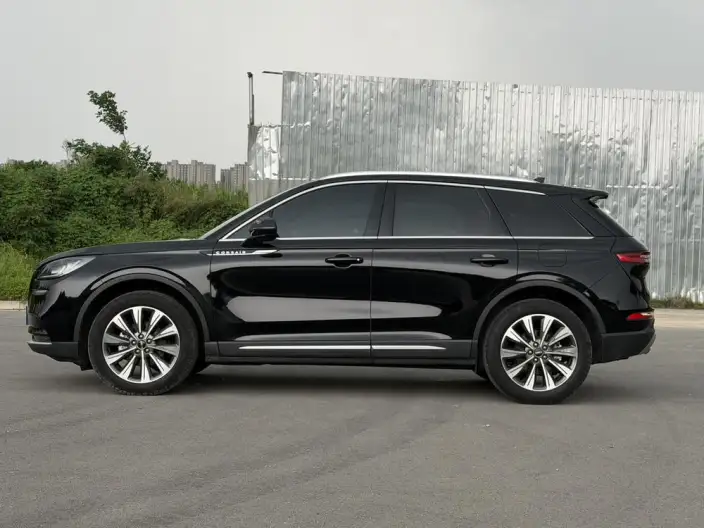 Lincoln Corsair 2022 Model Facelift 2.0T 2WD Zunya Edition