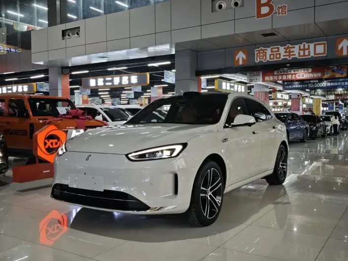 Aito M5 2025 Model Extended Range Ultra 4WD Edition