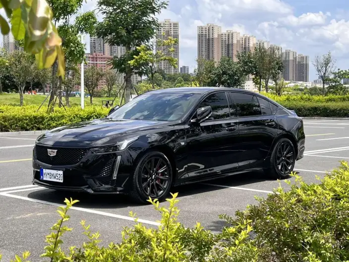 Cadillac CT5 2023 Model 28T Noble Model