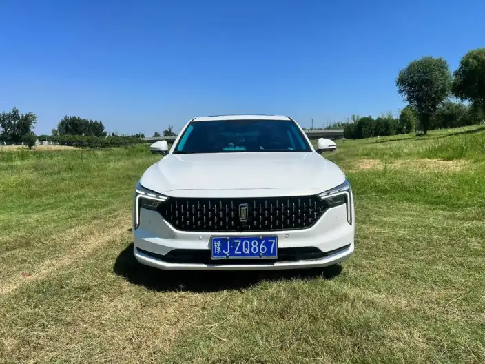 BESTUNE B70 2023 Model Third generation 1.5T Automatic Enjoy Edition Model 70th Anniversary Memorial Edition