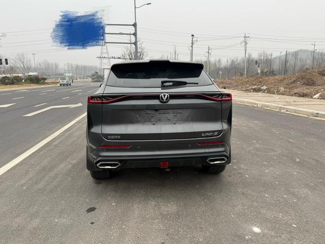 Changan UNI-Z PHEV 2024 Blue Whale iDD 125KM Excellence – фото 8