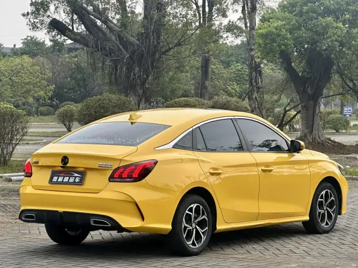 MG5 2021 Model 180DVVT Manual Youth Deluxe Edition – фото 7
