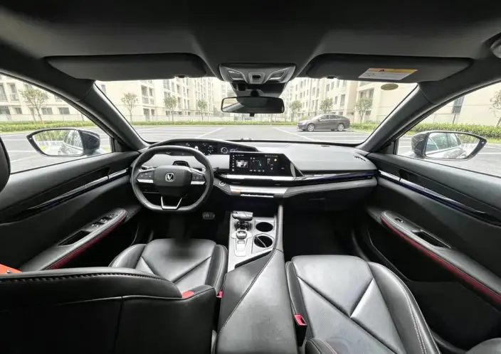 Changan UNI-V 2022 Model 1.5T Sports Edition – фото 7