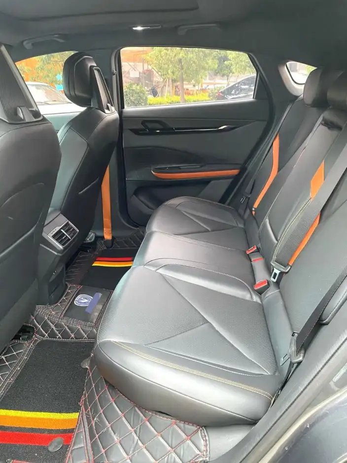 Changan UNI-V 2022 Model 1.5T Sports Edition – фото 9