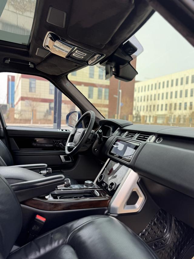 Range Rover Модель 2020 года 3.0 L6 Shengshi Edition – фото 15
