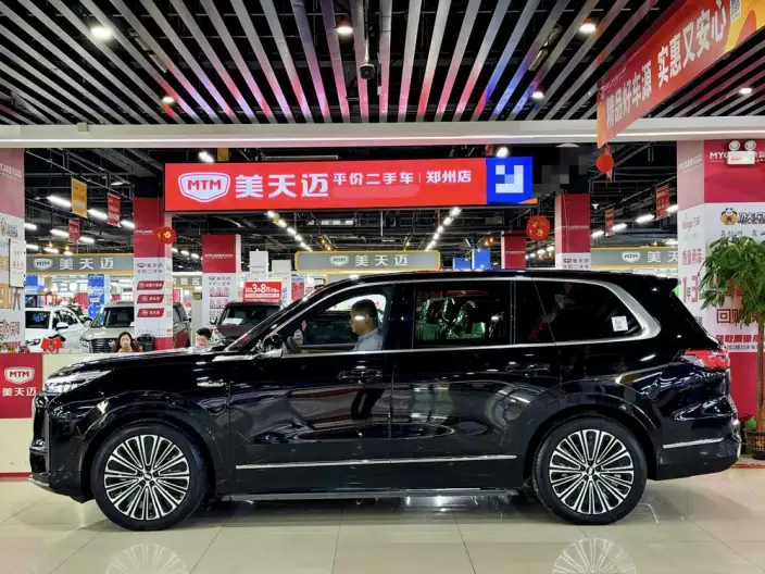 Geely M9 2025 Model 210km 4WD Pilot Edition