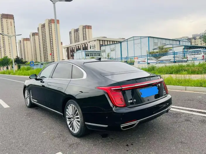 HONGQI H9 2020 Model 2.0T Flag Enjoy Edition