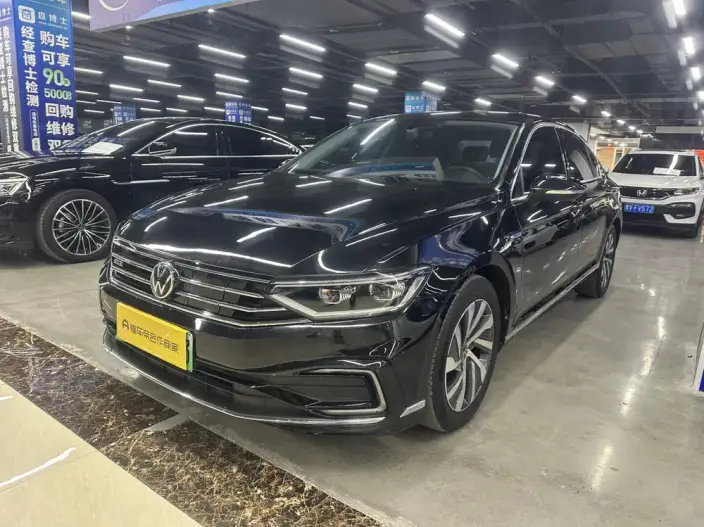 Volkswagen Magotan PHEV 2022 Model Luxury Model