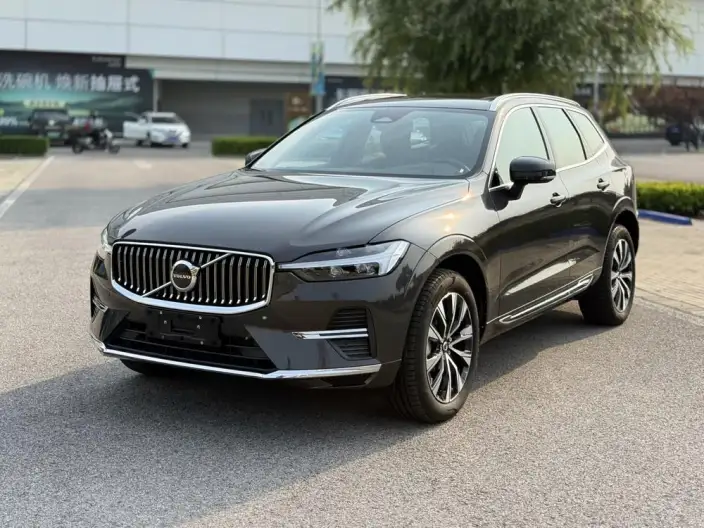 Volvo XC60 2025 Model B5 4WD Smart Range Deluxe Edition