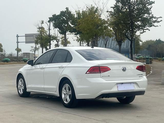Volkswagen Lamando Модель 2018 года 230TSI DSG Fashion edition – фото 4
