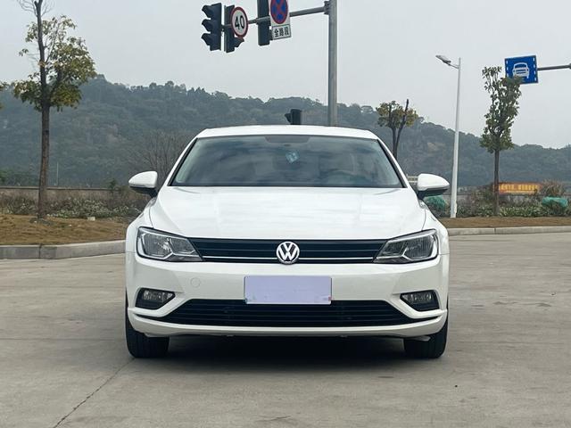 Volkswagen Lamando Модель 2018 года 230TSI DSG Fashion edition – фото 6
