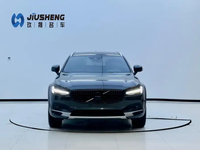 Volvo V90 2021 Model Cross Country B5 AWD Zhiyuan Edition