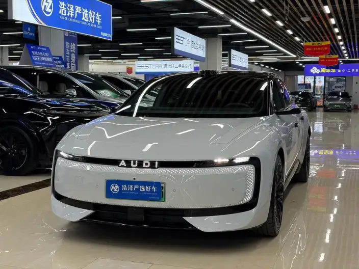 AUDI E5 Sportback 2026 Model Pioneer Plus Model