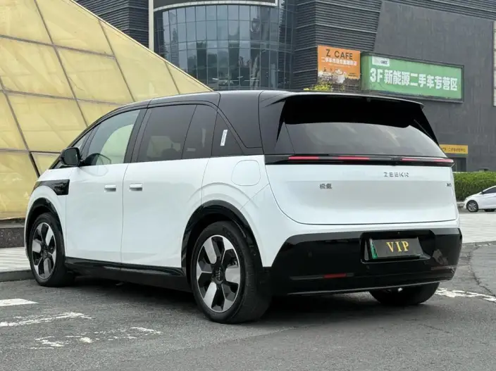 ZEEKR MIX 2025 Model 102kWh Long Battery Life Pro Smart Driving Edition