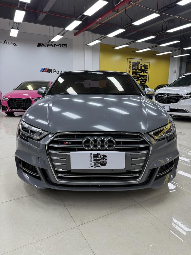 Audi S3 2017 Facelift S3 2.0T Limousine – фото 3