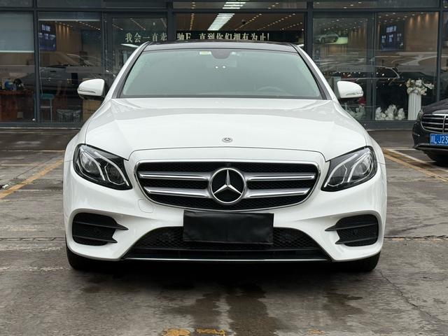 Mercedes-Benz E-Class 2019 E 260 L Sport – фото 3