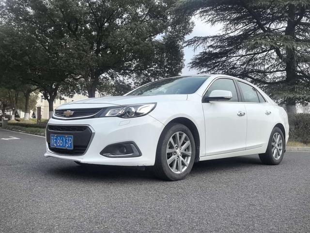 Chevrolet Malibu 2017 1.5T Automatic Luxury – фото 1