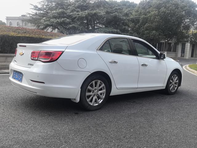 Chevrolet Malibu 2017 1.5T Automatic Luxury – фото 5