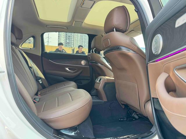 Mercedes-Benz E-Class 2017 E 300 L Sport Luxury – фото 12