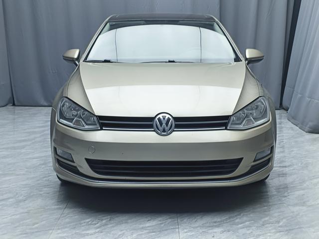 Volkswagen Golf 2016 230 TSI Automatic Comfort – фото 2
