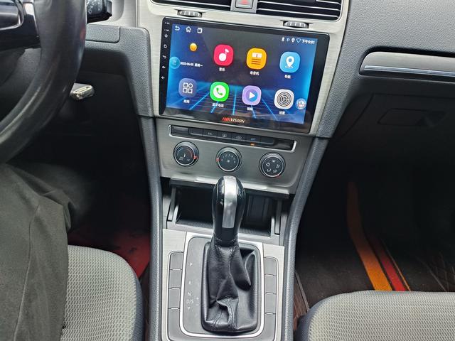Volkswagen Golf 2016 230 TSI Automatic Comfort – фото 7