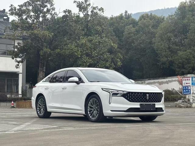 Bestune B70 2023 Third Gen 1.5T Automatic Smooth Enjoy – фото 3