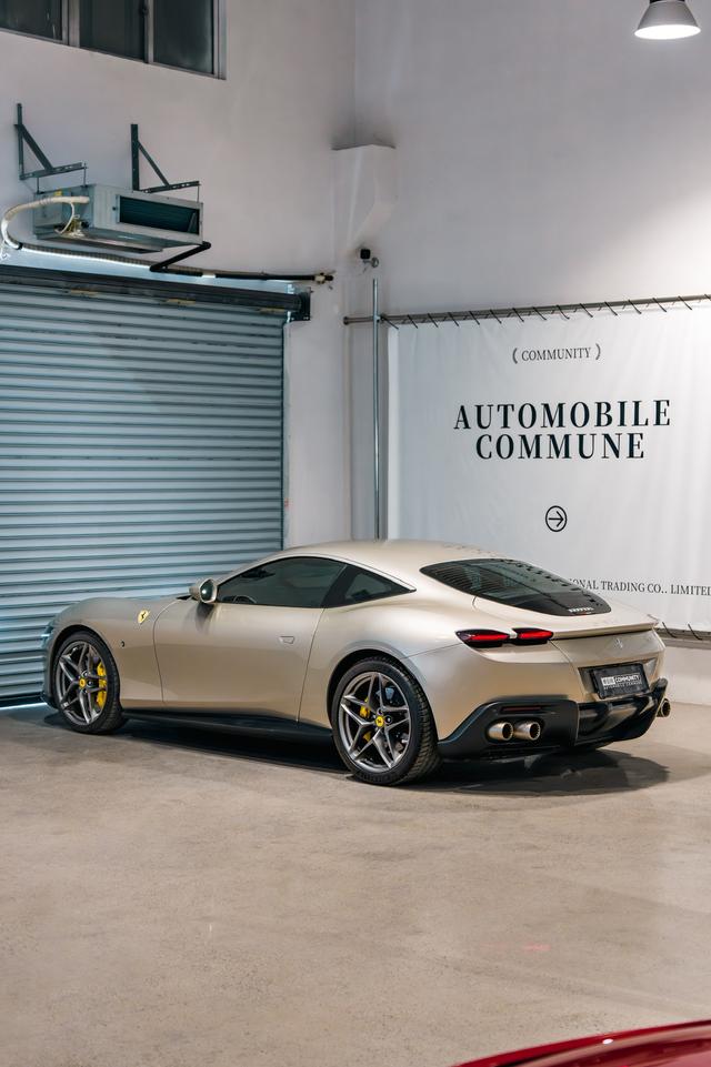 Ferrari Roma Модель 2020 года 3.9T V8