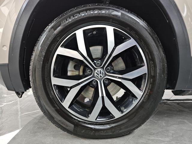 Volkswagen Teramont 2017 380TSI AWD Luxury – фото 13