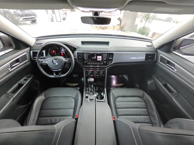 Volkswagen Teramont 2017 380TSI AWD Luxury – фото 15