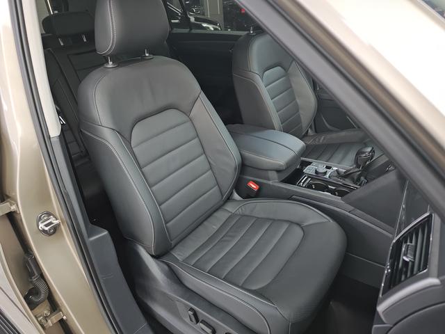 Volkswagen Teramont 2017 380TSI AWD Luxury – фото 19