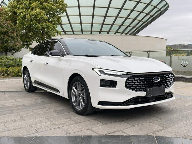 Ford Mondeo 2023 EcoBoost 245 Luxury – фото 2