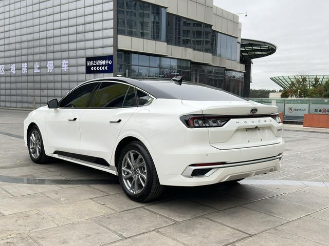 Ford Mondeo 2023 EcoBoost 245 Luxury – фото 5