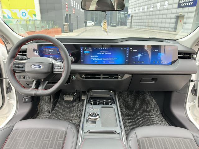 Ford Mondeo 2023 EcoBoost 245 Luxury – фото 12