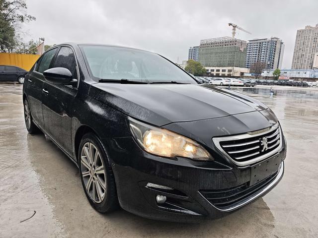 Peugeot 408 2014 1.8L Automatic Leading – фото 3