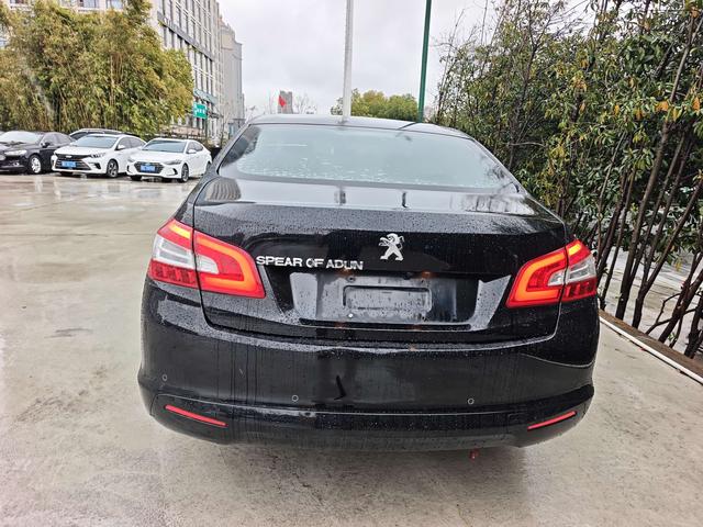 Peugeot 408 2014 1.8L Automatic Leading – фото 8