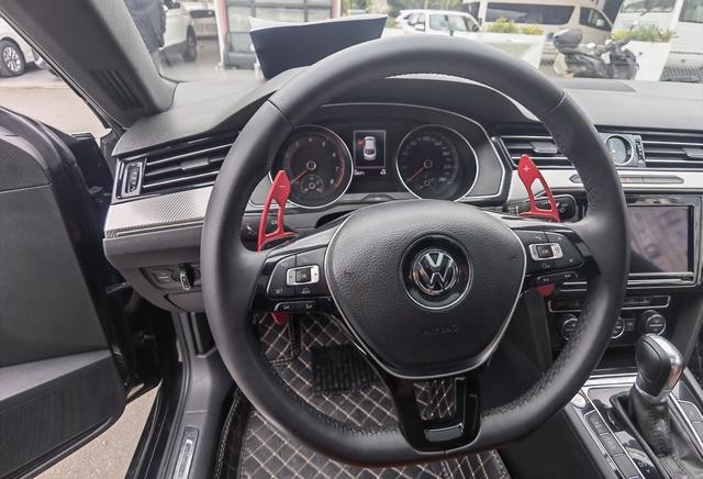 Volkswagen CC Модель 2019 года 330TSI Charm Style Edition National V – фото 15