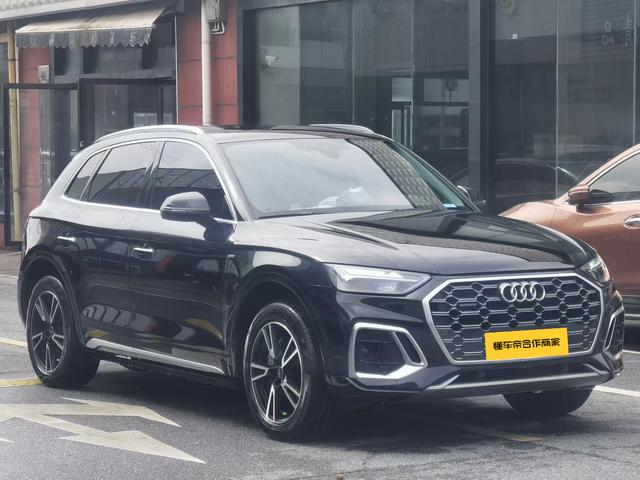 Audi Q5L 2024 модификация 40TFSI Fashion Dynamic – фото 3