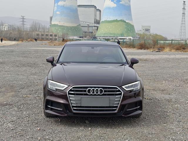 Audi A3 2020 Limousine 35 TFSI Style China VI – фото 2