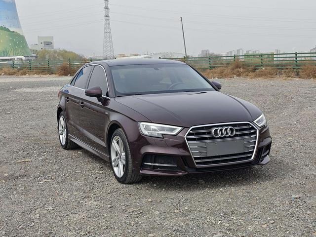 Audi A3 2020 Limousine 35 TFSI Style China VI – фото 3