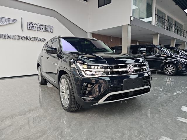 Volkswagen Teramont 2023 530 V6 4WD Premium Flagship Edition – фото 3