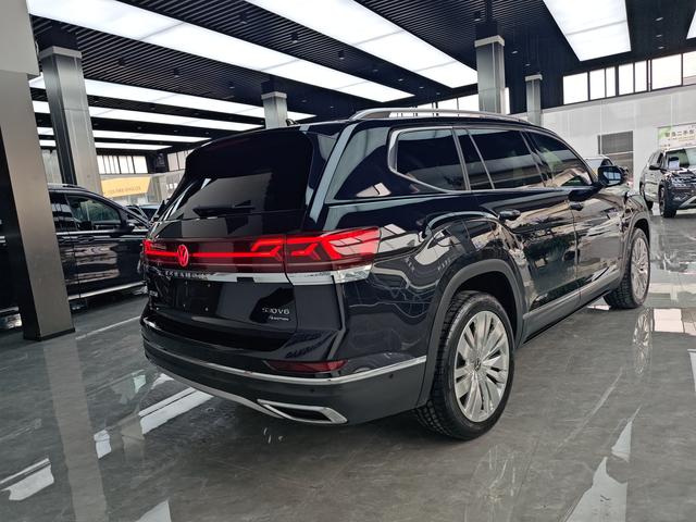 Volkswagen Teramont 2023 530 V6 4WD Premium Flagship Edition – фото 4