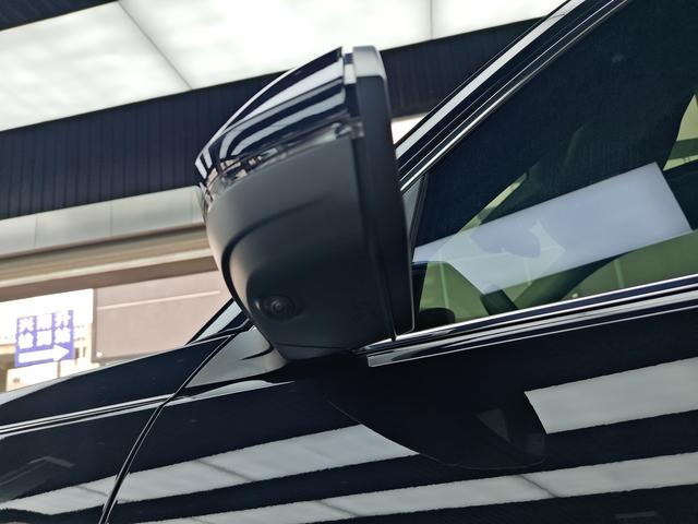 Volkswagen Teramont 2023 530 V6 4WD Premium Flagship Edition – фото 9