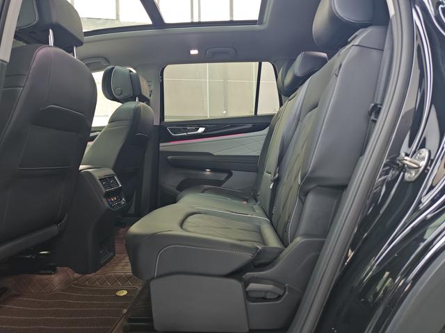 Volkswagen Teramont 2023 530 V6 4WD Premium Flagship Edition – фото 18