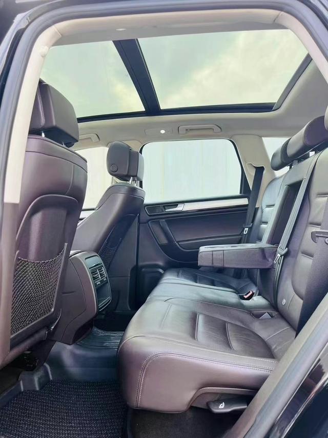 Volkswagen Touareg 2016 модификация 3.0TSI есть тип – фото 6