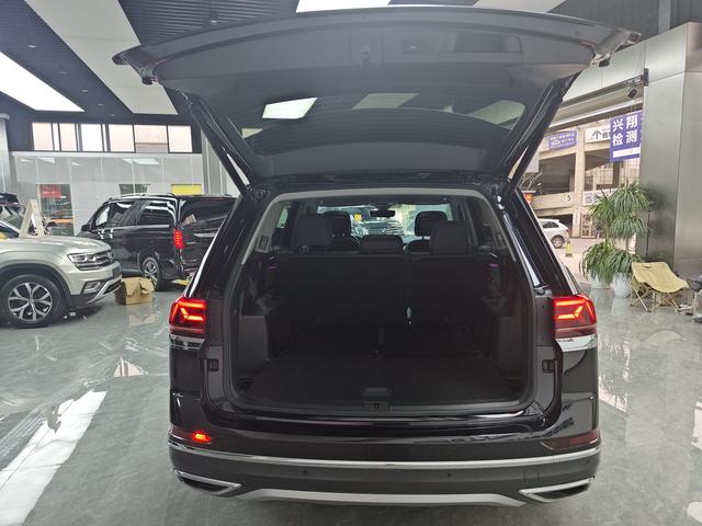 Volkswagen Teramont 2024 380TSI 4WD Premium Luxury – фото 8