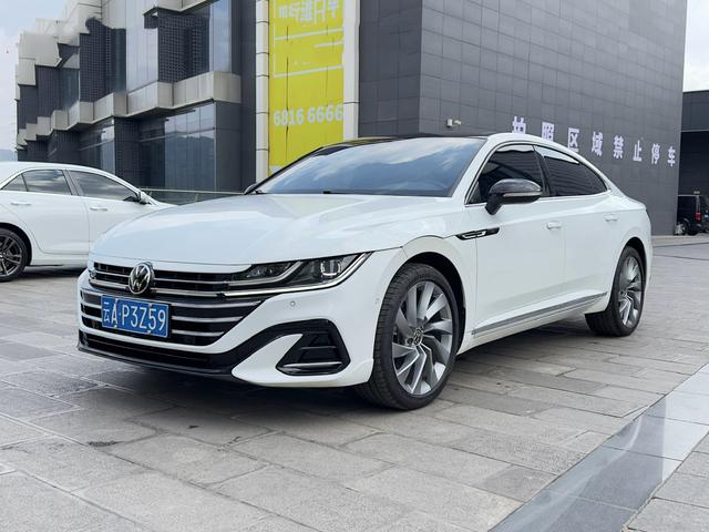 Volkswagen CC 2023 380TSI Capture the Eye Edition – фото 1