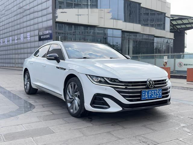 Volkswagen CC 2023 380TSI Capture the Eye Edition – фото 2